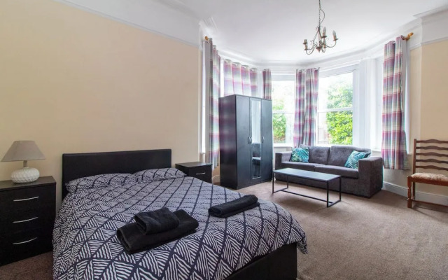 Thornbury Guest House Room 1