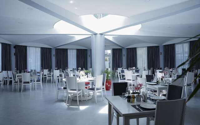 Atrium Deluxe Resort