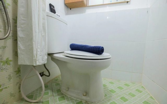 Cozy Stay 2BR @ Green Pramuka Apartment