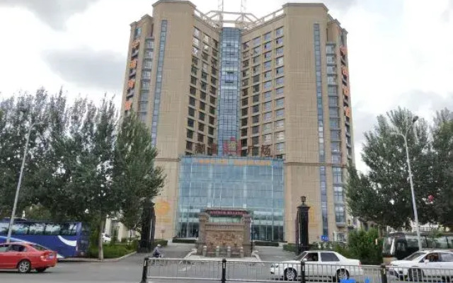 Joint Venture Bar Theme Homestay (Changchun West Railway Station)