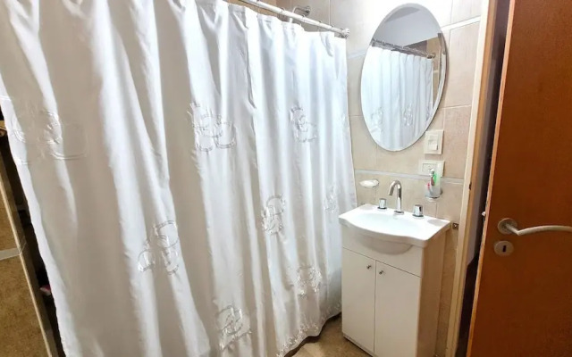 Centrico y muy Completo Departamento