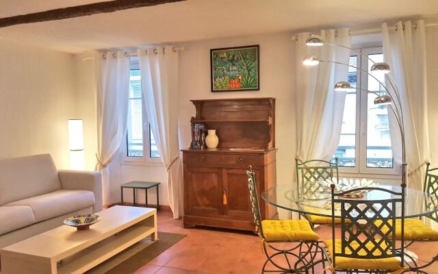 Welcome to Cannes - Duplex 15