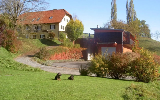 Weingut Tauss