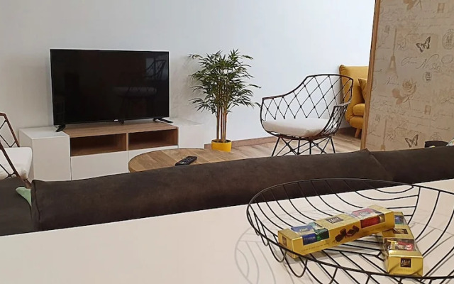 Apartamentos Antares S.L.