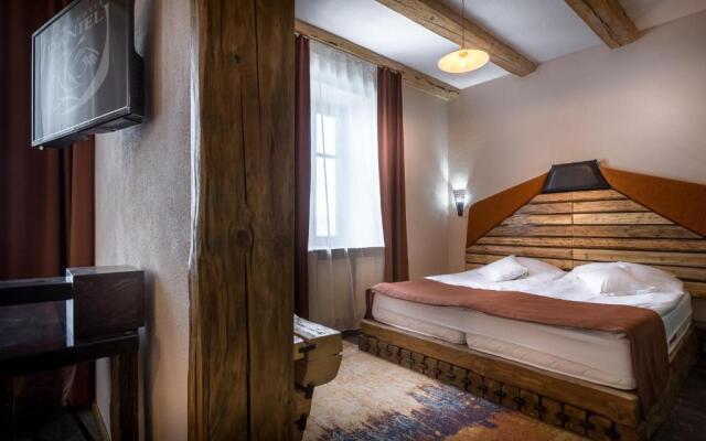 Castle Hotel Daniel