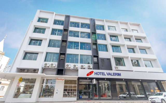 Hotel Valerim Itajaí
