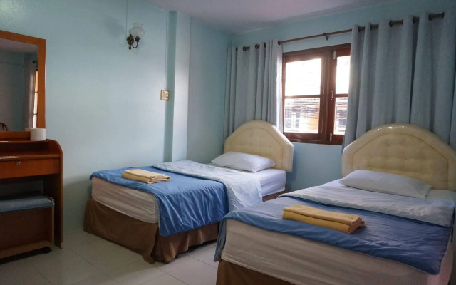 Royal Beach Guest House
