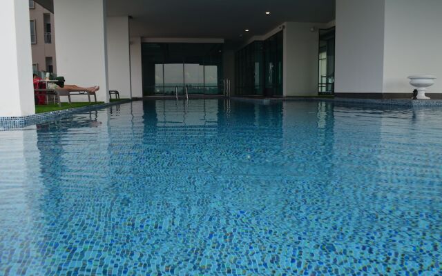 Wooden Suites (The Rich @Sathorn-Taksin)