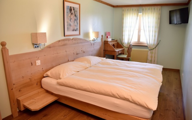 Hotel De Ville – Guest Rooms – Gruyeres