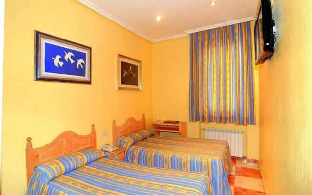 CH Plaza D'Ort Rooms Madrid