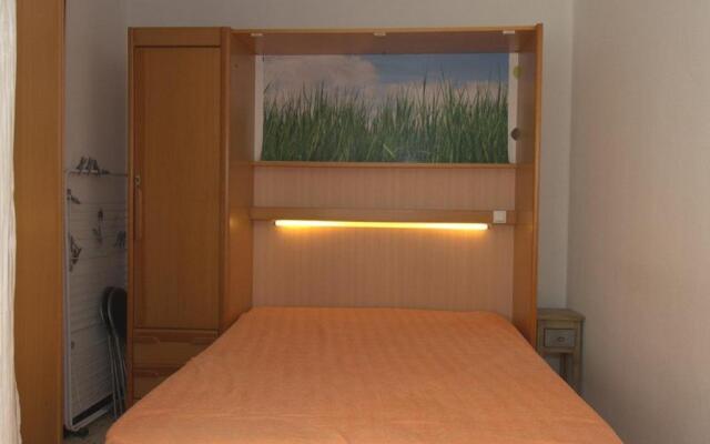 Appartement Balaruc-les-Bains, 1 pièce, 4 personnes - FR-1-553-101