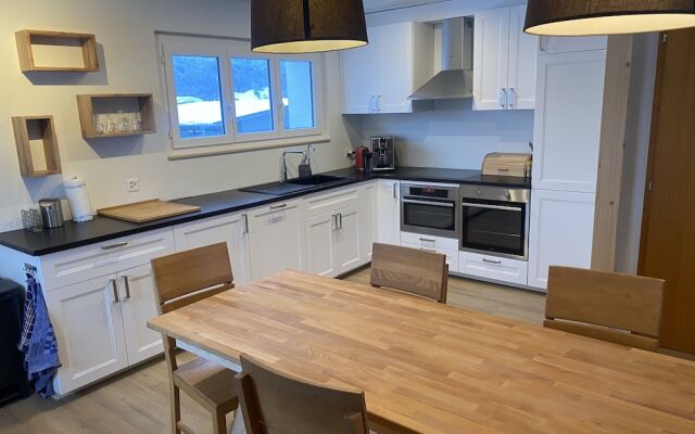 Spring Inn Apartments