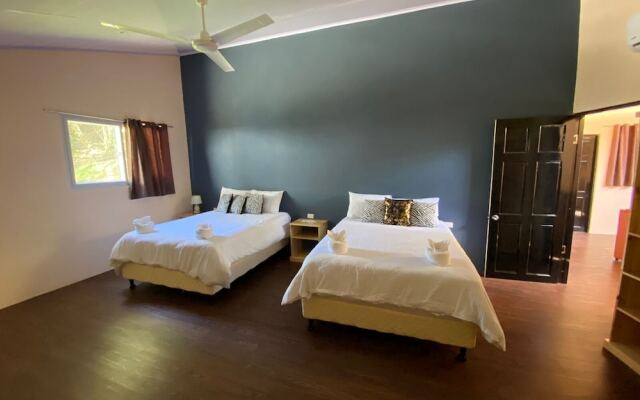 Grand Park Manuel Antonio