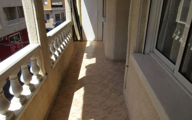 Nice Apartment Downtown - 15 minutes from the sea