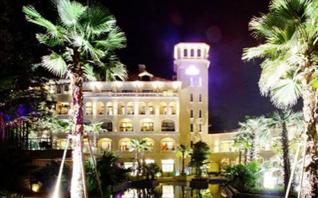 Days Hotel & Suites Zhaozhuang Xingyi Resort