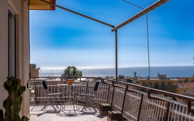 Penthouse Seaview by Wonderful Italy