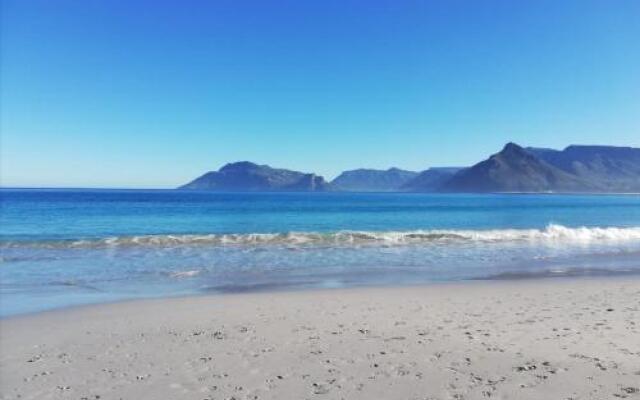 Mountain & Sea Apartments