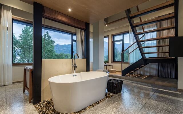 Yue Xi Shan Ju Resort