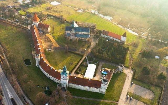 Hotel Podklasztorze