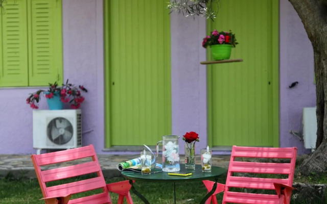 Summer House Louisa