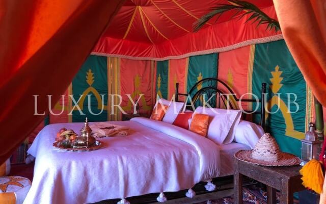 Luxury Maktoub