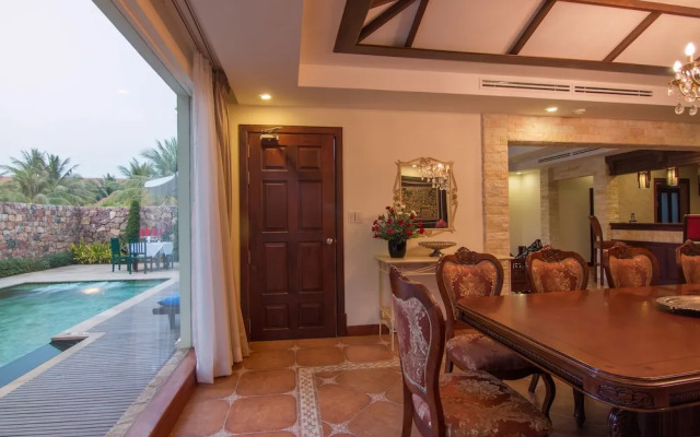 Angkor Palace Suite & Villa
