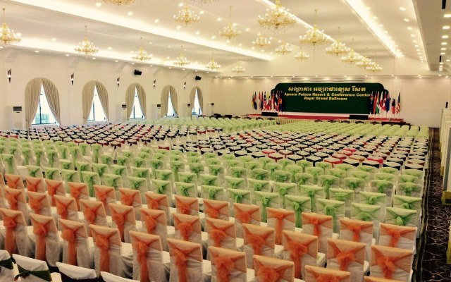 Apsara Palace Resort & Conference Center