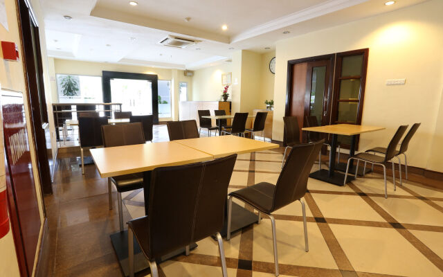 Triniti Hotel Batam