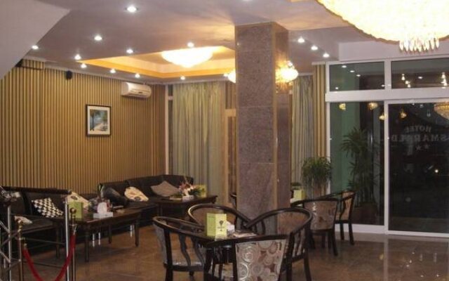 Hotel Smarald