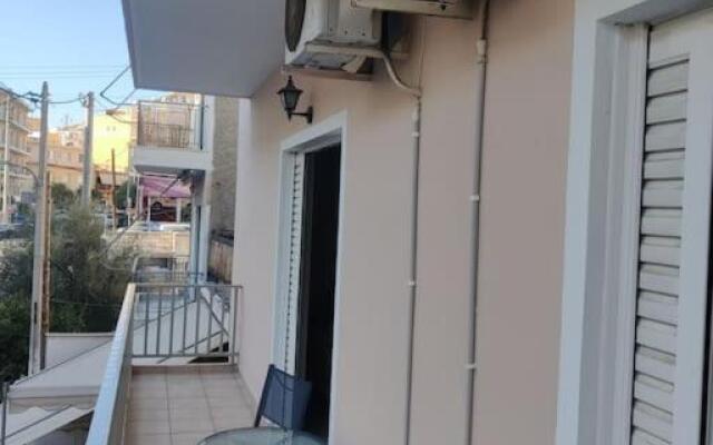 Kostas'House2