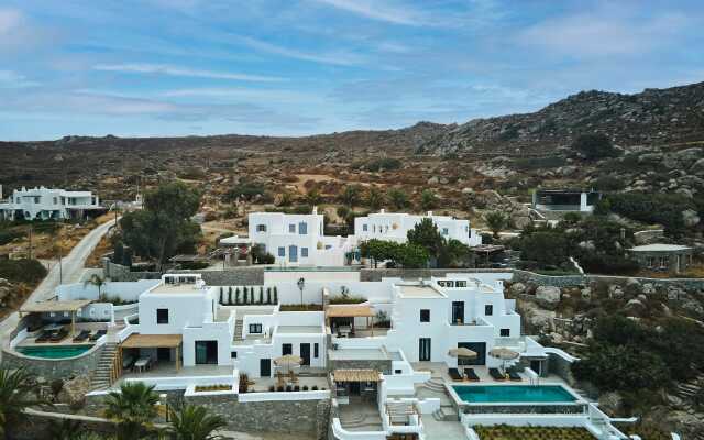 Monogram Travel Naxos