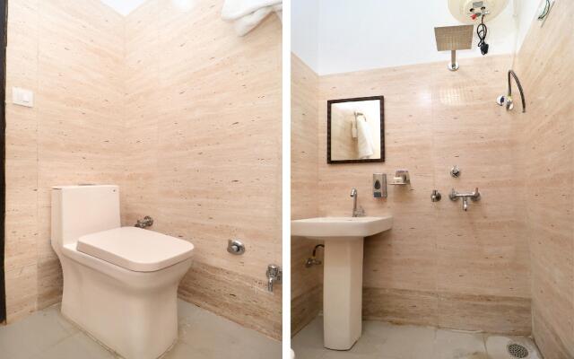 OYO 23235 Hotel Roopmahal & Restaurant