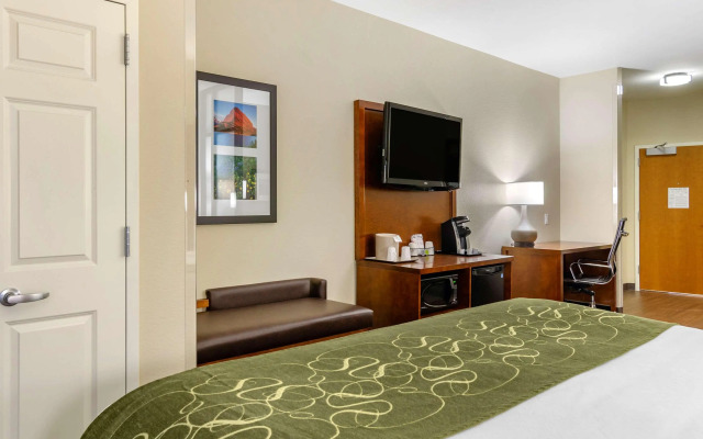 Comfort Suites Helena Airport