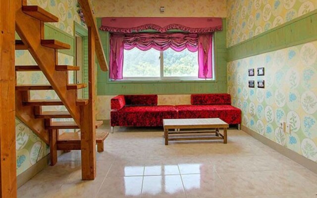 Gapyeong Namuuikkum Pension