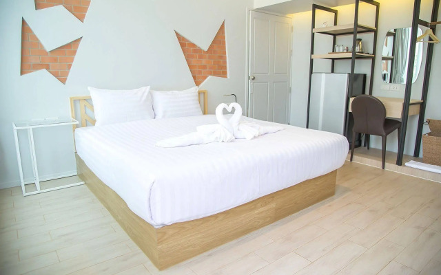 T-Raya Resort PranBuri