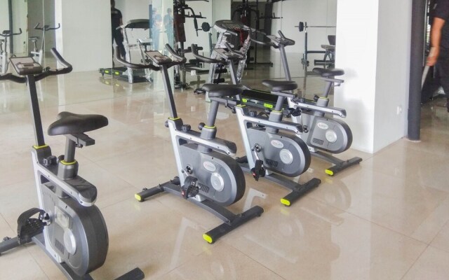 Cozy Stay And Elegant 2Br At Patraland Urbano Apartment