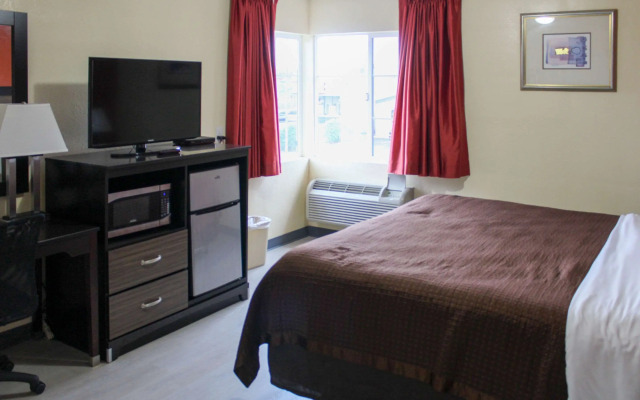 Rodeway Inn Medford South I-5