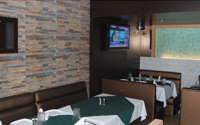 Hotel Aishwarya Residency