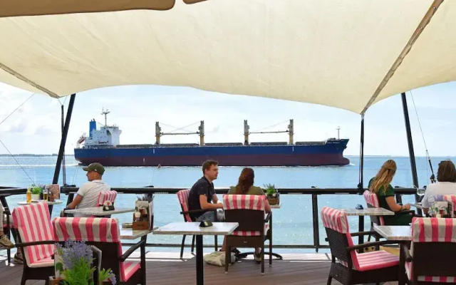 Beachfront Boutiquehotel