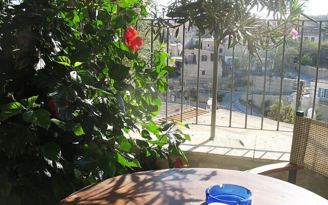 Mespilo House, Panoramic Apartments With Breakfast