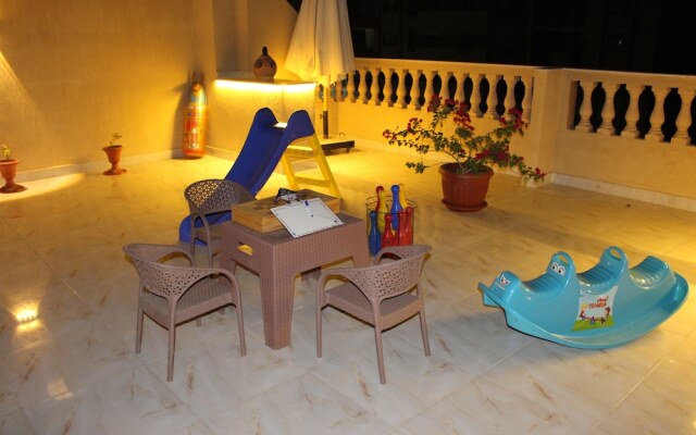 DISCOVER Pyramids inn