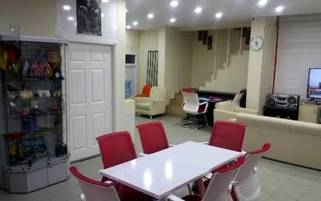 Adana Hostel