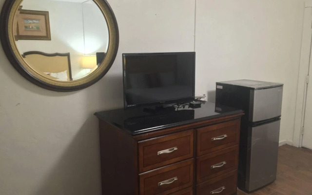 Family Inn