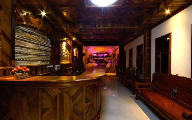 Sangsawan Palace Khaolak Resort