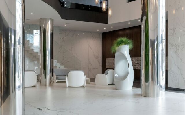 Elegant Studio in Kraków by Renters