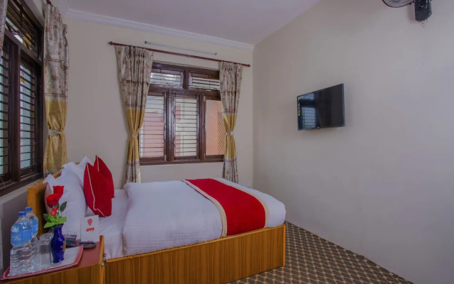 OYO 293 Royal Bouddha Hotel