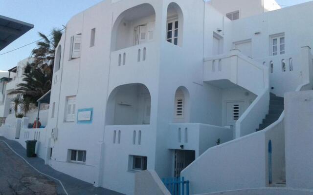 Nikolas Naousa Guesthouse I