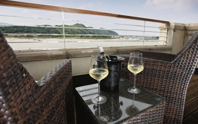 Quay Hotel and Spa