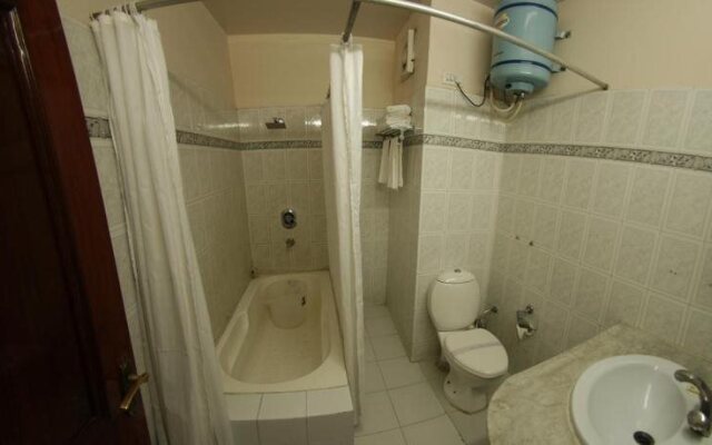 Hotel Dolphin