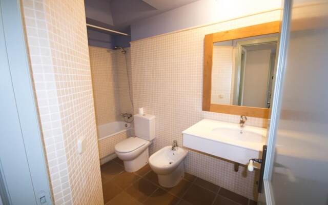 106165 - House in Llafranc